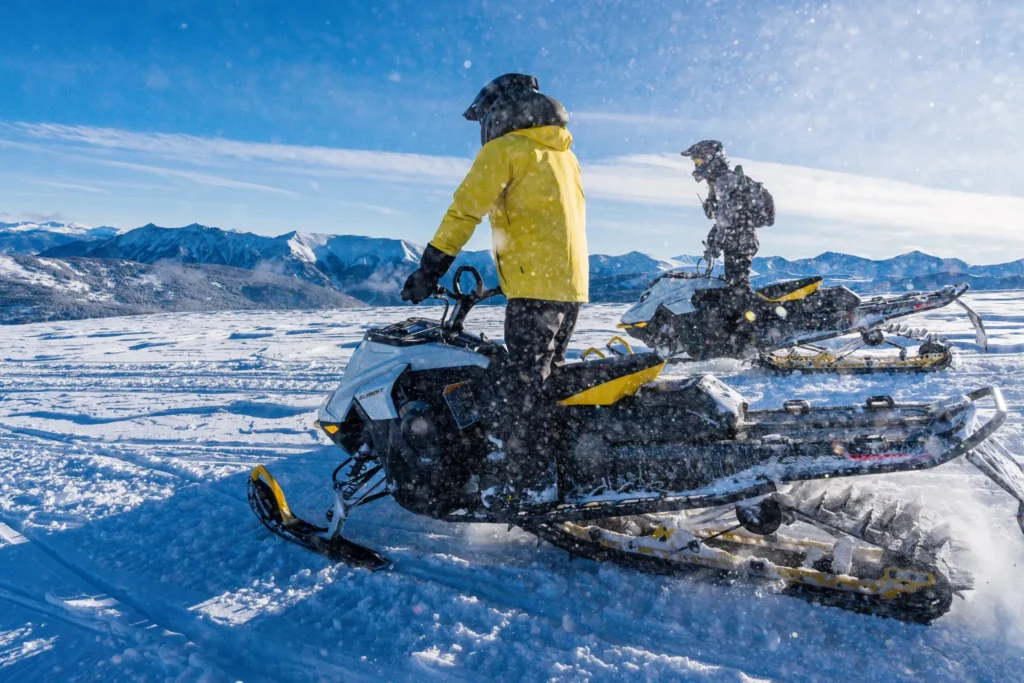High Performance snowmobile tour near Vail